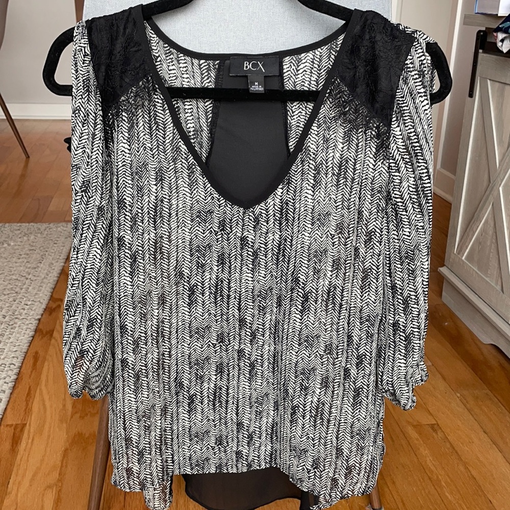 BCX long sleeve blouse